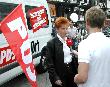 Montags-Demo am 16.8.2004; Foto: Axel Hildebrandt